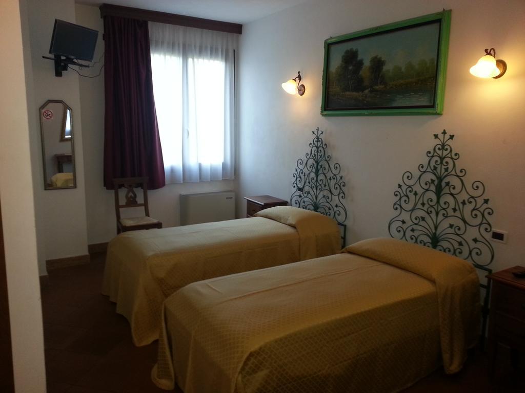 Agriturismo Corte Trincerone Mantoue Extérieur photo
